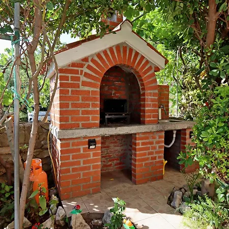 Lejlighed With Parking Space Lopar, Rab - 24617