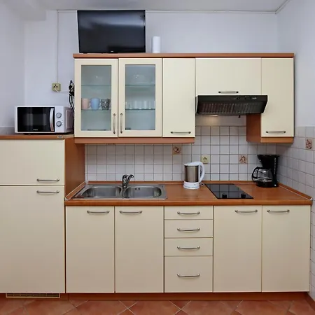 With Parking Space Lopar, Rab - 24617 Lejlighed