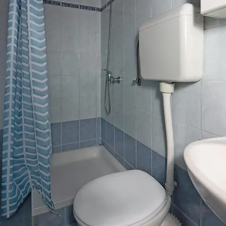 Appartamento With Parking Space Lopar, Rab - 24617 *